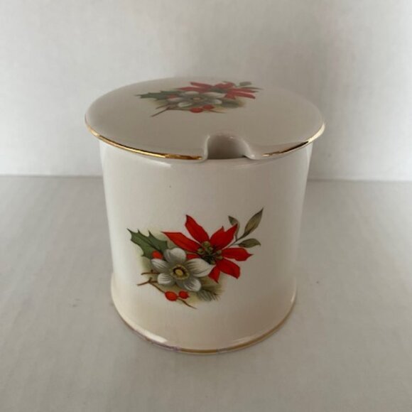 Christmas lidded Jam or sugar bowl. Sadler England. Vintage. Poinsettia - Picture 2 of 12